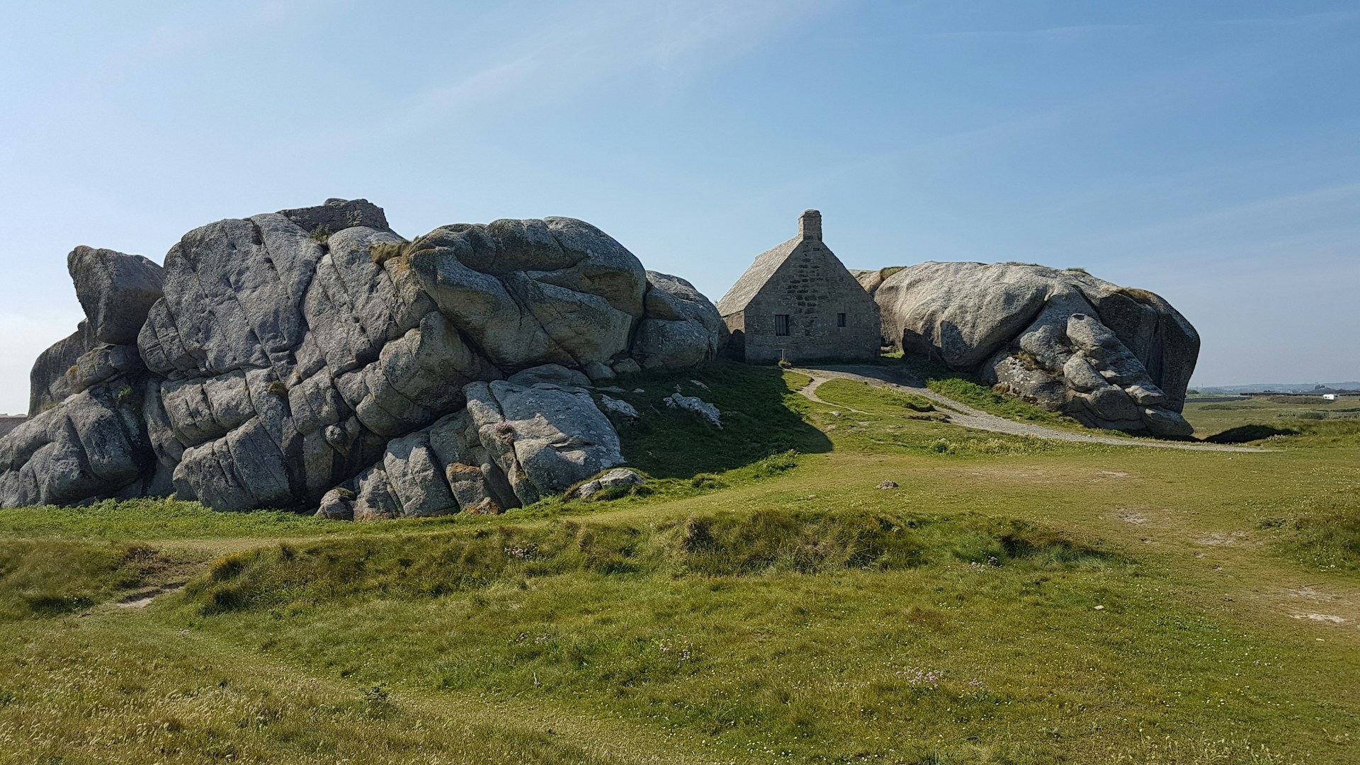 Kerlouan : rochers de Meneham