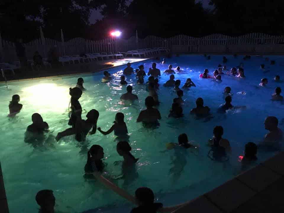 piscine nocturne